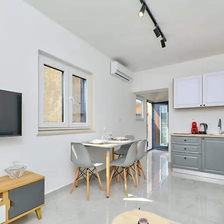 Apartmán Asjazra